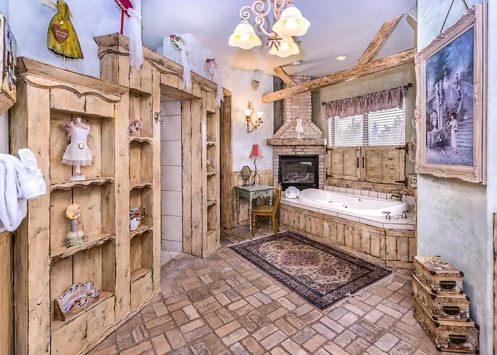 Adobe Grand Villas