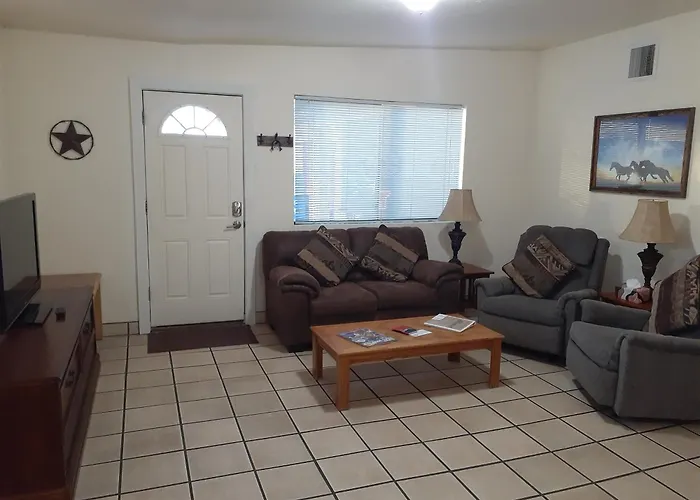 Stagecoach Suites